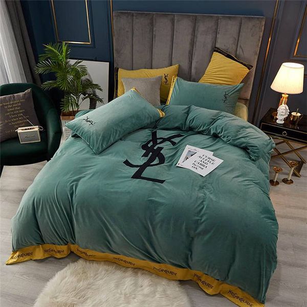 Dark Green Y Letter Embroidery Bedding Set King Size Classic High