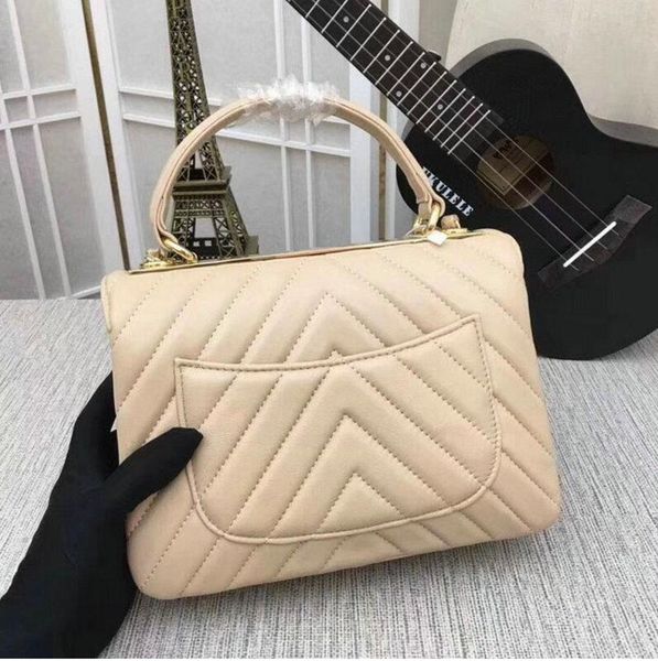 

new lambskin leather bag women designer handbags fashion shoulder bag beige gold/silver chain bags s389
