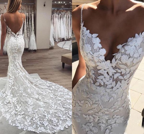 

2020 new mermaid wedding dresses spaghetti straps lace 3d appliques sleeveless backless lace court train arabic formal bridal gowns, White
