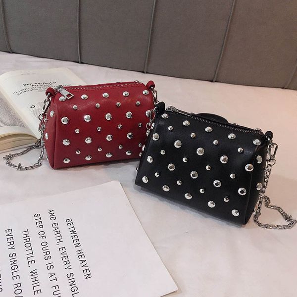 

2019 summer new trend round rivet shoulder diagonal package korean fashion casual ladies small square bag