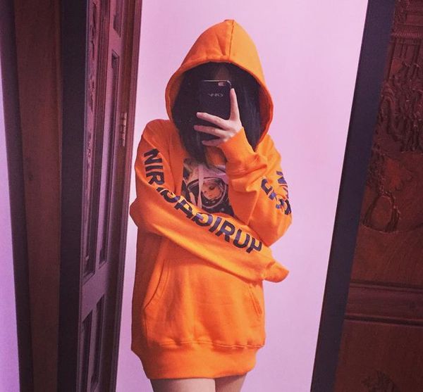 

Womens Designer Hooded Hoodies Astronaut Printed Designer Long Sleeved Sweatshirts Tops Hiphop Street Casual Loose Pullovers