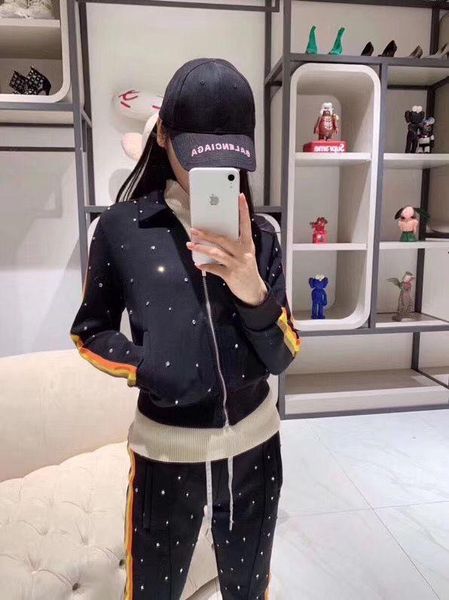 

роскошные женские куртки + брюки вязание горячая распродажа 2020 бренд оптовая продажа пальто на молнии дизайнер бисероплетение женский 2 шт, White