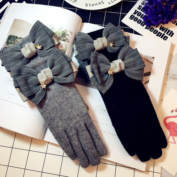 

2018 autumn winter new cutewarm bow rhinestone decorative gloves, Blue;gray