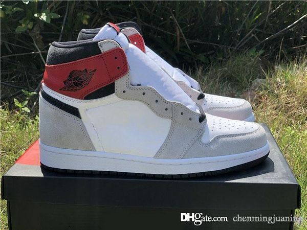 

air aauthentic 1 high og retro white black light smoke grey basketball shoes 555088-126 varsity red man sports sneakers with box