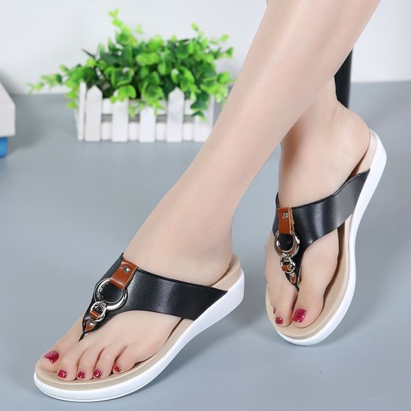 

fashionable summer platform slipper female flat bottom leather sandals students flip-flops outside wear non-slip beach shoes, Black