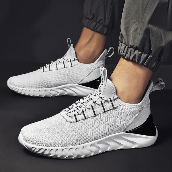 

2019 autumn new style men's shoes flying weave sneakers men's breathing casual shoes plus size 39-48, Black
