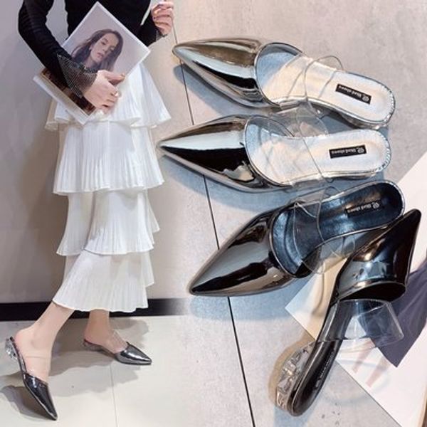 

slippers women 2020 summer new pointed low-heeled belt with breathable fashion sexy, Black