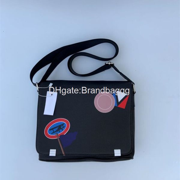 

2020 2020 вокое каево извене модне мђжкие ђмки меенджеѬ гоѬа клаи