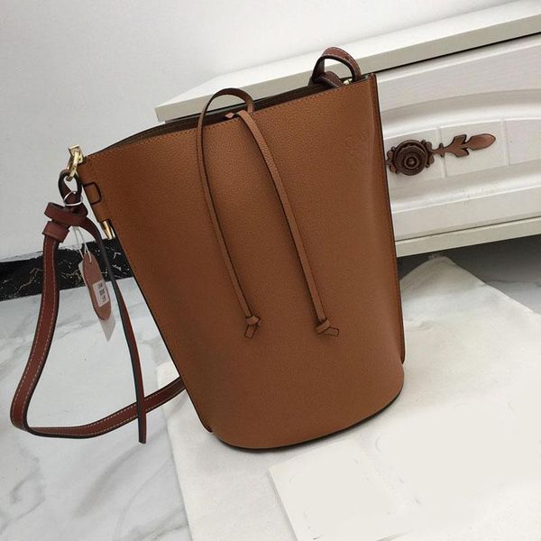

designer-handbags loevy purse bag genuine leather women bucket purse bag fashion shoulder luxury purse handbag