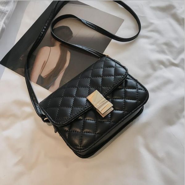 

factory direct 2019 new rhombic crossbody bag wild shoulder leather metal buckle fashion women messenger bag