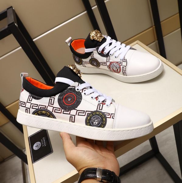 

2020 new high-end luxury men's casual sports shoes fashion brand men's shoes three platforms classic medusa pattern lktd, Black