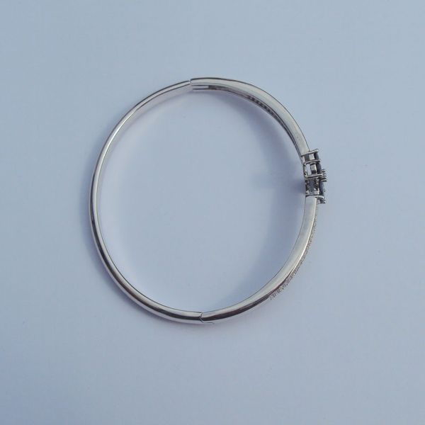 

xu ping " elegance senior design fine solid white gold gf cz cubic zircon cross black flower macrame bracelet 60# women