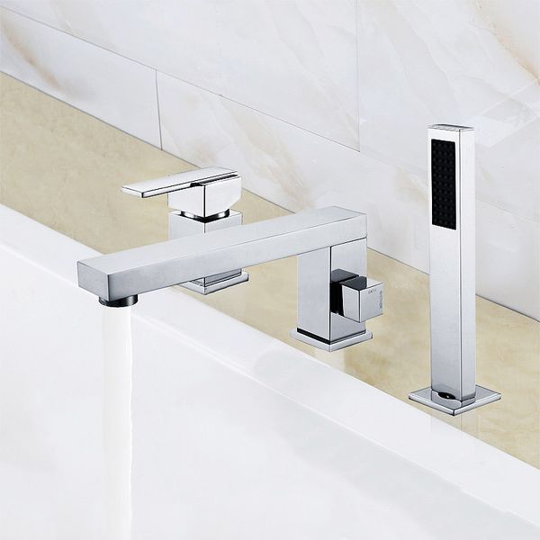 

Widespread Bathtub Faucet With Pull out Handshower Bathroom Basin Faucet Deck Mounted 3-Pieces Cold And Hot Water Mixer Taps