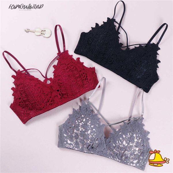 

new lace underwear seamless wire comfortable women bra underwear embroidery lovely girl push up bra womens fine, Red;black