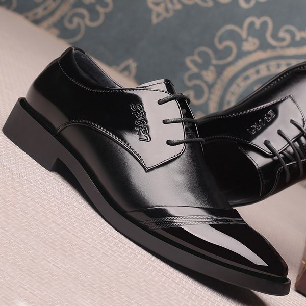

2018 new style spring men's shoes enameled leather men's leather shoes pointed-toe lace-up business formal wear shoe, Black