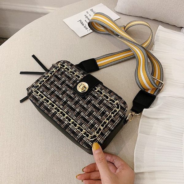

2019 new women's bag trend casual fashion shoulder bag wild wide shoulder strap messenger brand handbags mystic messenger