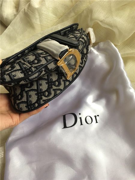 

Lou iota 2018 popular cla ic brand female bag high quality leather female addle bag lei ure cro belt bag