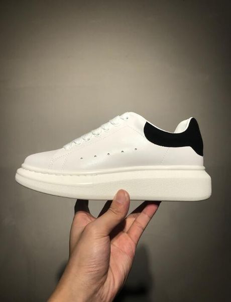 

2020 luxury ladies девђки поведневна обђв дизайнеѬ кѬоовки женин мђжин новй