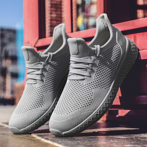 

2019 summer large size men's mesh hard wearing outdoor shoes mesh shoes casual running breathable single