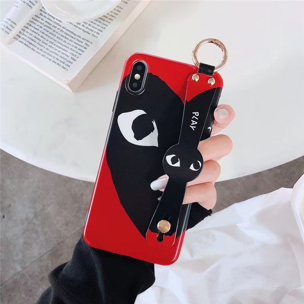 

one piece luxury phone case for iphone 6 7 8 plus xs xr fashion heart-shaped designer back cover with wristband for gifts