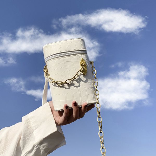 

2020 new mini bag korean version of the crocodile pattern crossbody bag female wild foreign air bucket chain