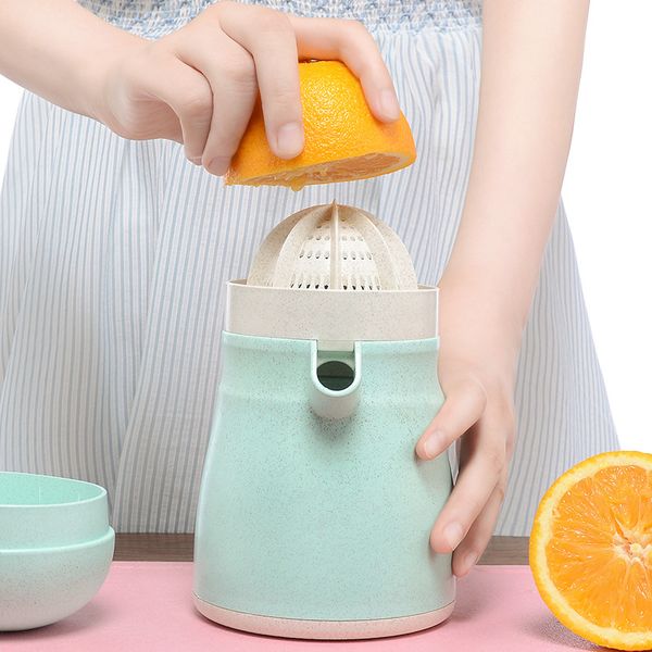 

lucog 500ml бытовая оранжевый соковыжималка соломы пшеницы материал penguin сок кубок citrus lid лимон соковыжималка соковыжималка furit