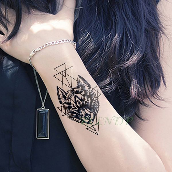 Acheter Autocollants De Tatouage Temporaires Imperméables Tête De Chien De Loup Faux Tête De Tatouage Géométrique Animal Flash Tatoo Main En Arrière
