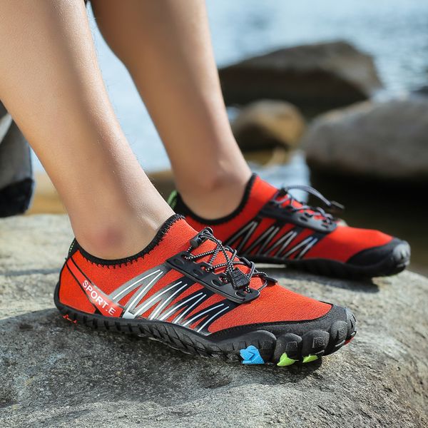 

2019 men women aqua summer beach wading swimming quick-drying breath rubber reef non-slip on surf water shoes t200523, Black