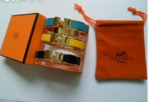 

Quality de igner women 72erme enamel charm bracelet bangle h letter buckle bracelet add du t bag and box