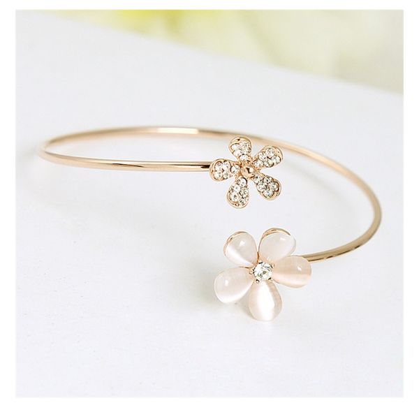 

new ladies small daisies open bracelets opal rhinestones hand make jewelry korean women's fashion accessories wholesale bangles, Black
