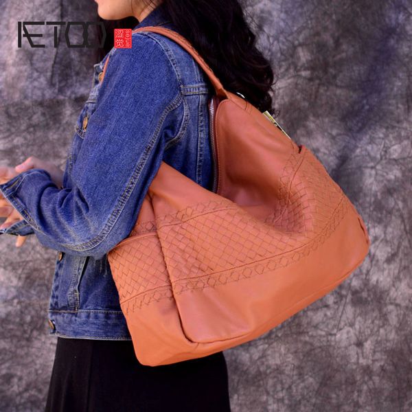 

aetoo genuine leather vintage fashion handmade retro weaving single shoulder bag large real leather women handbag