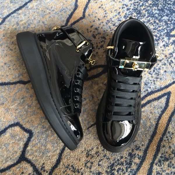 

wholesale designed snow boots,brand ankle boots,brand short boots, made by lamb skin, Black