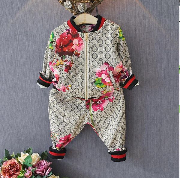 

2019 spring and autumn new male and female flower two-piece set, Camo