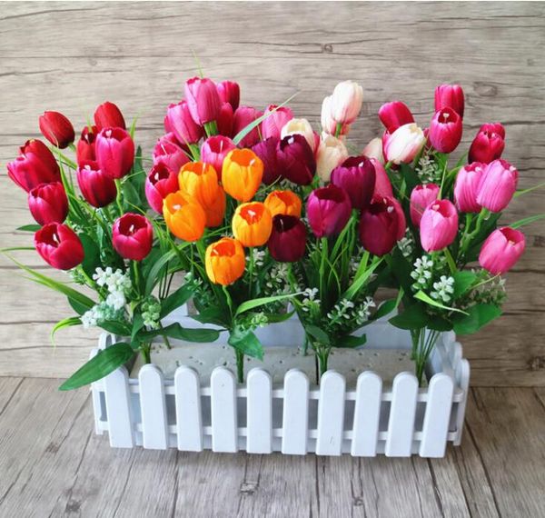 1 bouquet di 7 teste di tulipano finto fiore di seta artificiale home office decorazioni di nozze fiori artificiali GB535