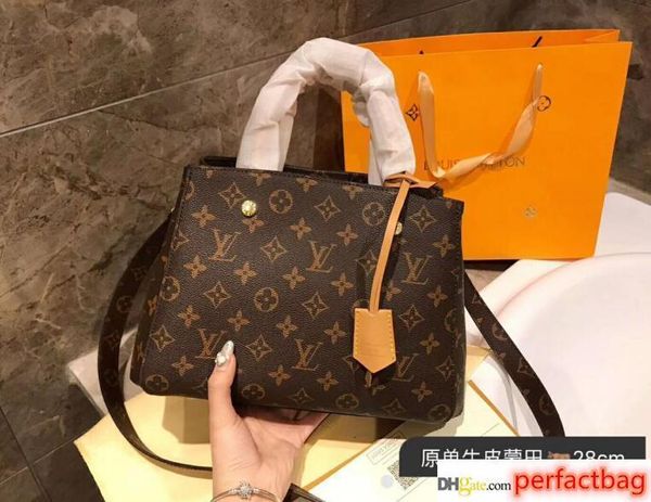 

high-quality traveling bags for men and women, handbags, shoulder bags, wallets, cards, fashion bags, retro bags026