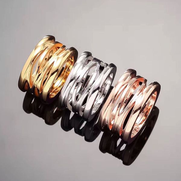 

Titanium steel Hot Fashiion Hollow out wedding spring rings for woman jewelry brand Vintage Jewelry The Latest 18k gold Love Ring