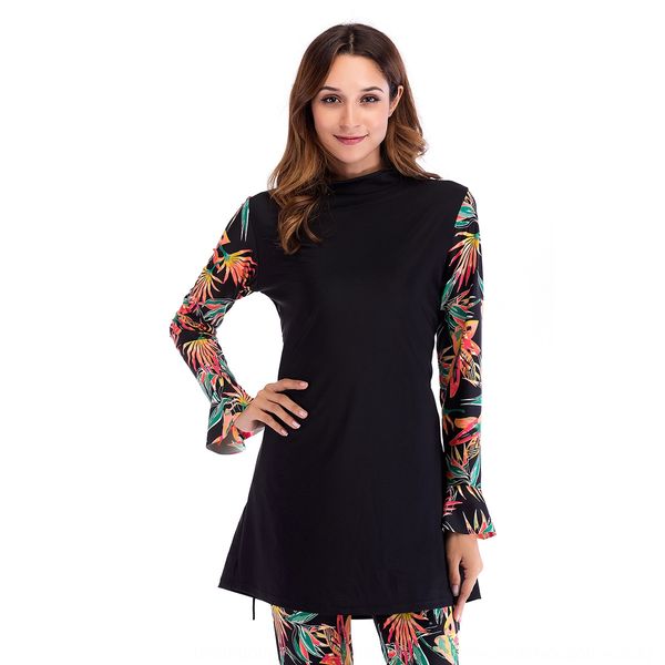 

conservative printed beach women's conservative printed women's beach swimsuit swimsuit, White;black