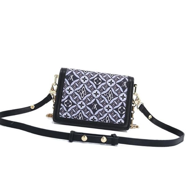 

trend retro women leather small flap crossbody bag new arrival womens chain messenger bags luxury designer shoulder bag sale