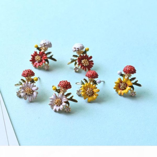 

3 colors daisy flowers ear studs for girls 2018 fashion enamel jewelry wedding s925 earrings wholesale, Golden;silver
