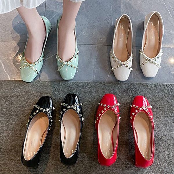 

plus size 35-43 women pumps rivets dress shoes patent leather office shoes female medium heels boat zapatos mujer 8195l, Black