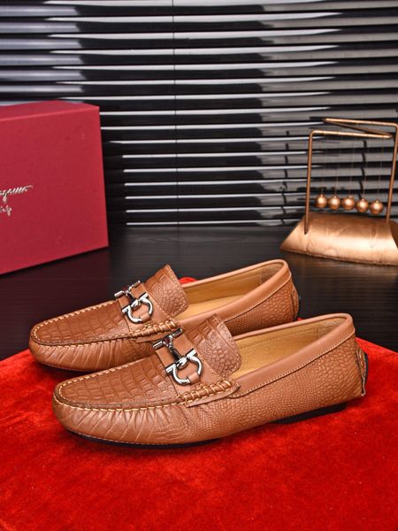 

2020-2019q new custom men's peas casual shoes, fashion wild single shoes, original packaging shoe box delivery, yardage: 38-44