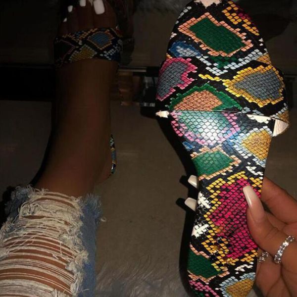 

summer personality sandals female flat bottom serpentine flip flop women new fashion wild outdoor non-slip cozy slippers sh89