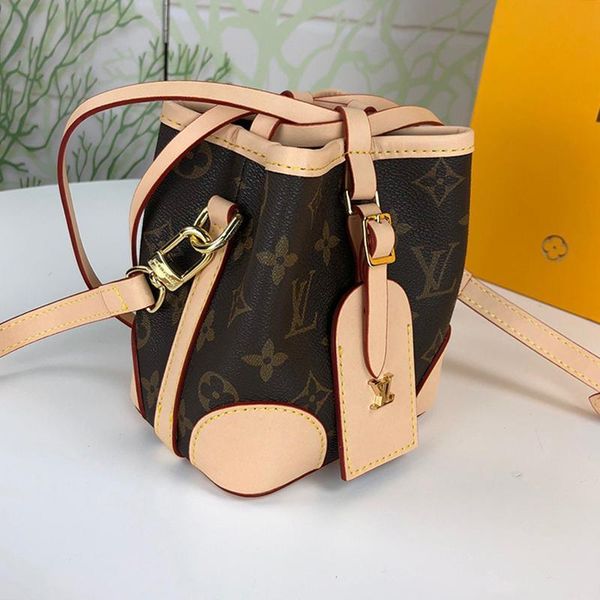 

новое прибытие женщин сумка мини-мешки плеча trend тип роскошная женская кожа ковш сумка drawstring crossbody сумки bolso bandolera