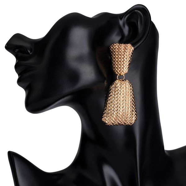

exaggerated alloy geometric earrings women's high-end knitted texture personalized earrings, Golden