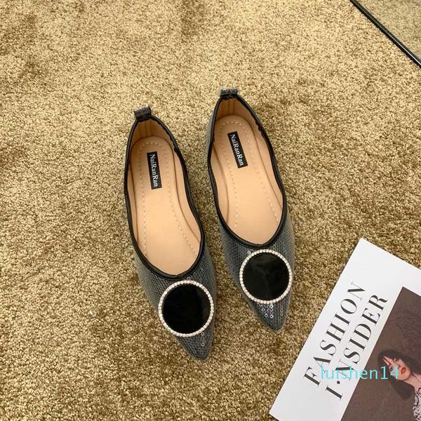 

2020 pointed shallow mouth autumn new personality fashion wild round buckle rhinestone soft bottom flat women's shoes w38-40 l14, Black
