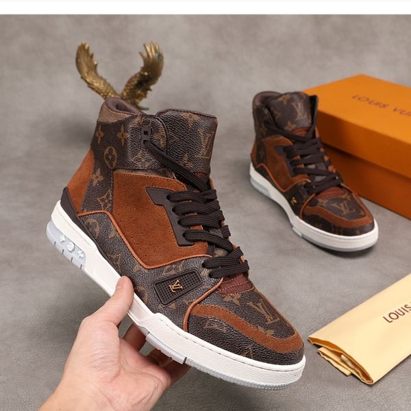 

15 men's designer casual sports shoes, luxury trendy travel casual shoes, sports shoes. fast delivery in original box packaging, Black