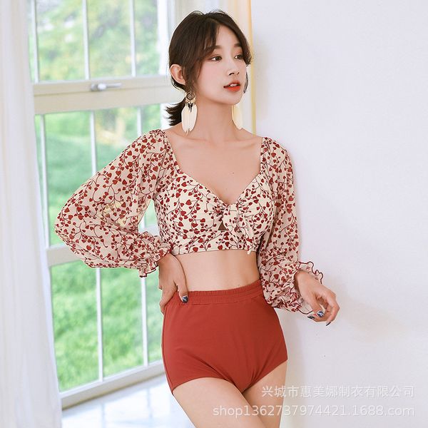 

ins 2020 new swimsuit floral small fresh split triangle lantern sleeve slim swimsuit female sale, White;black