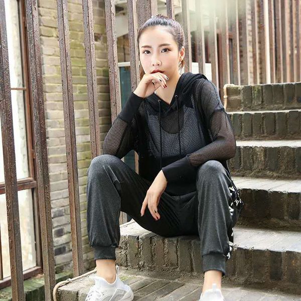 

new yoga suit women's loose new setyoga piece set slimming large size fitness running training two-piece set, White;black
