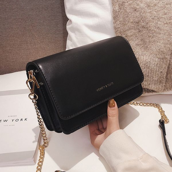 

small female 2019 winter new korean style shoulder all-match simple shoulder bag chic chain slanting small bag, White