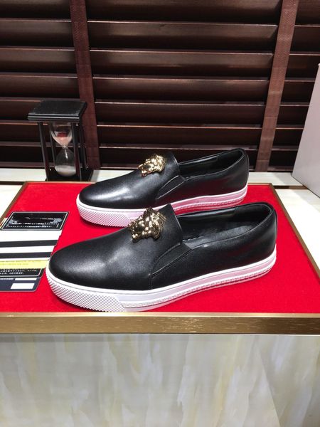 

2020f limited edition fashion men's casual shoes luxury lace-up outdoor flat trainer sneakers leather low-men's tennis sneaker, Black